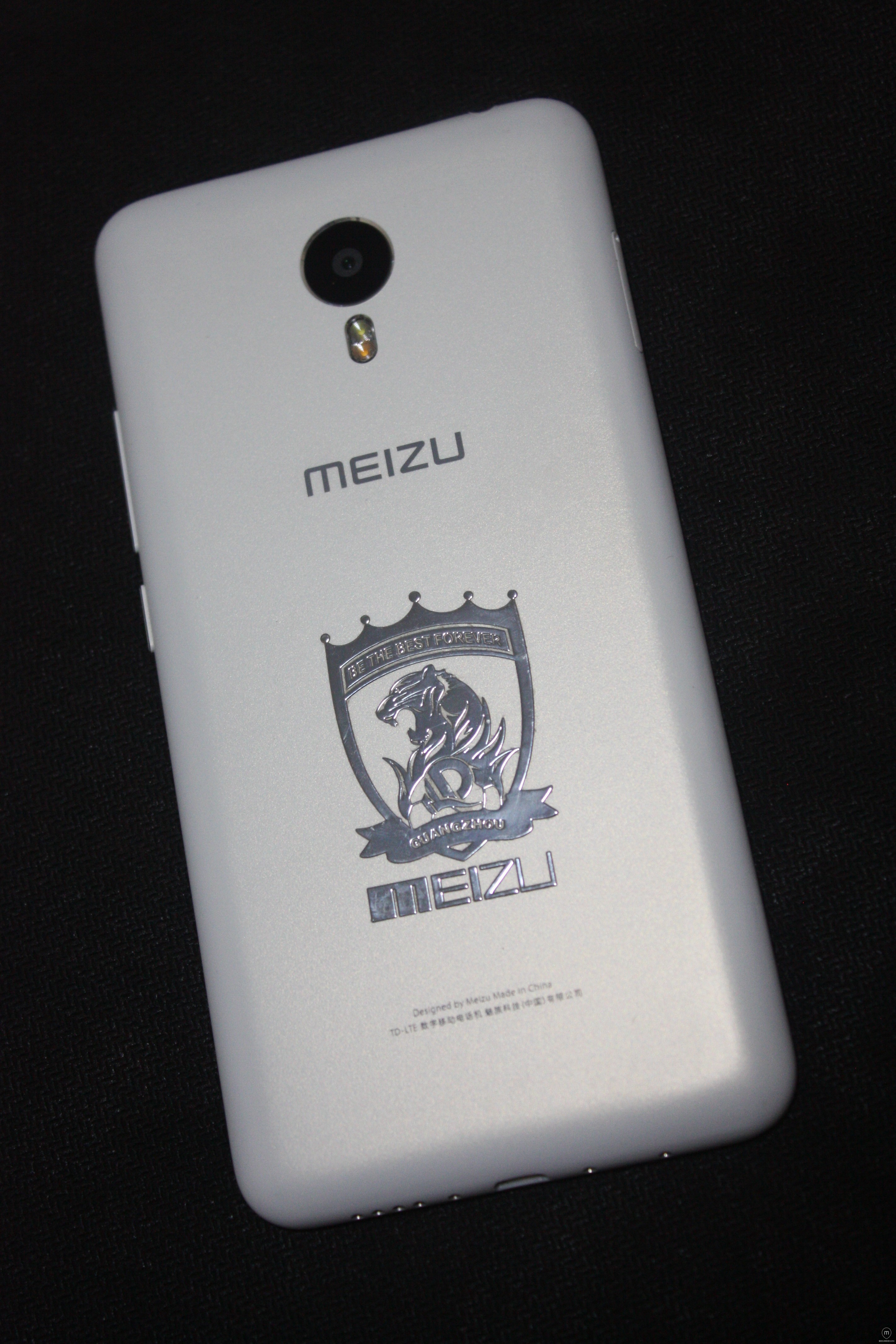 这个馒头不一般,魅族metal后盖耐磨吗?(已入手的进)